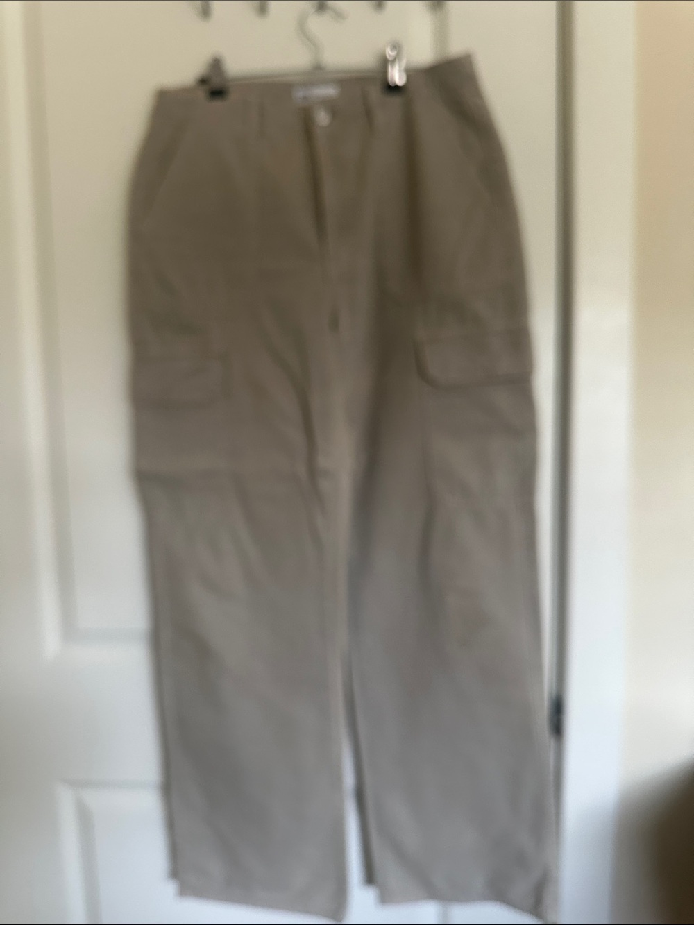 Khaki Cargo Pants - Versatile Straight Fit
